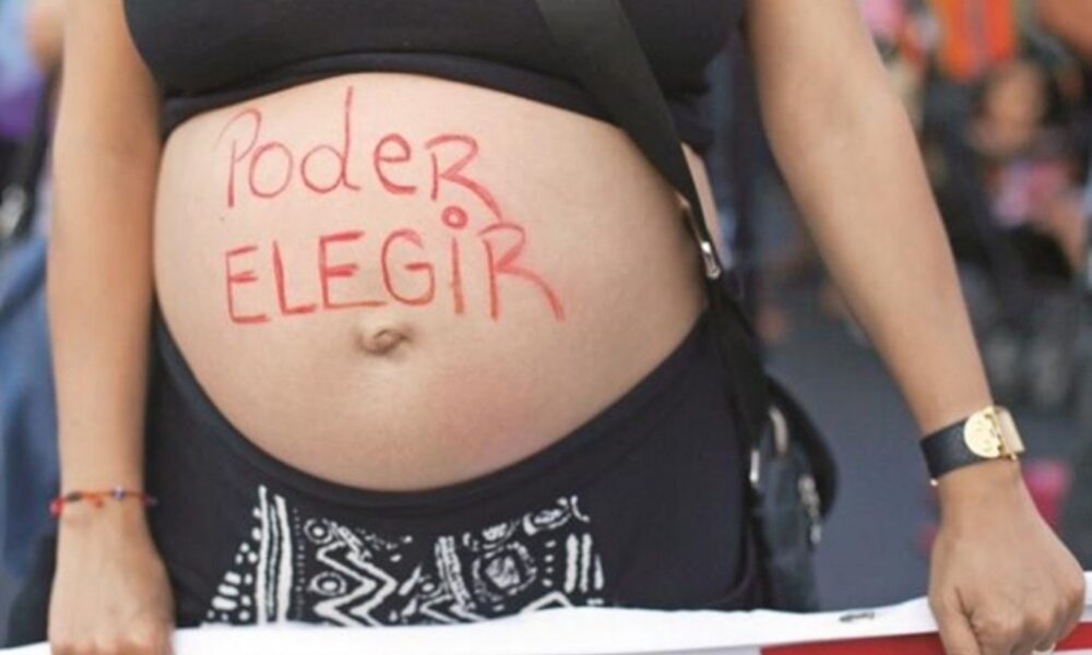 Prometen iniciativa para despenalizar el aborto en Yucatán