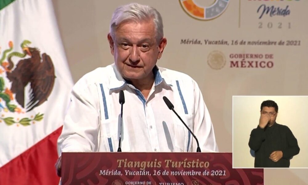 AMLO reafirma dos plantas termoeléctricas en Yucatán