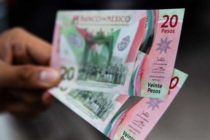 El salario mínimo aumentará 22% en el 2022