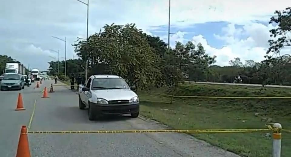 Disparan contra un automovilista en el periférico de Mérida