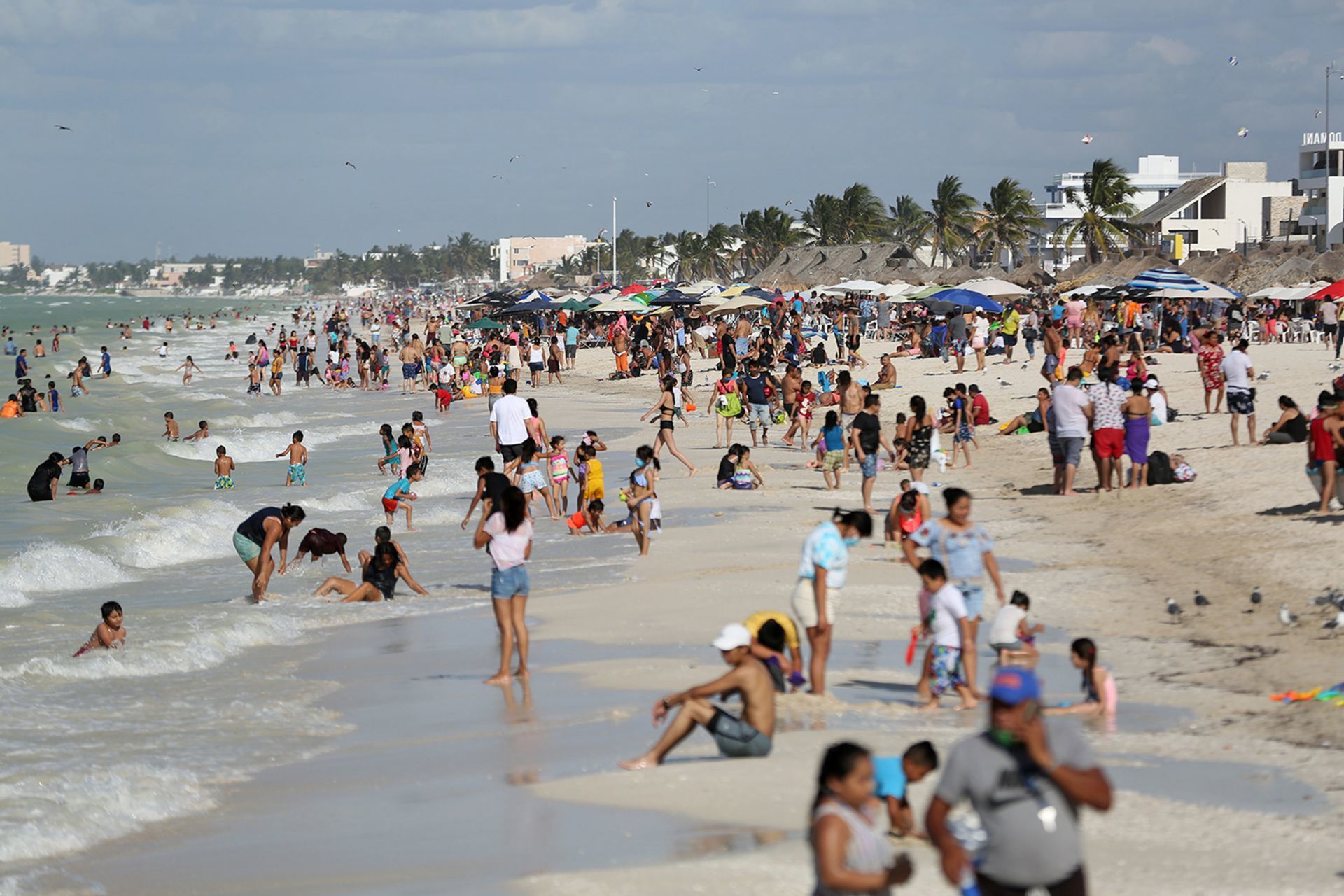 Cuando ir a la playa en Viernes Santo era considerado “Pecado”