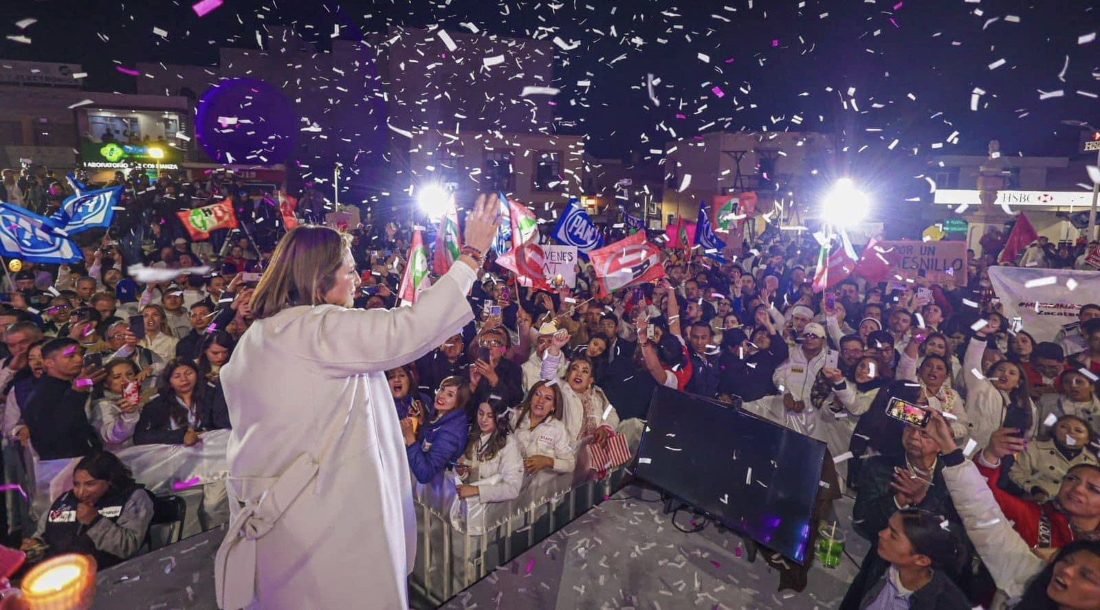 Xóchitl Galvez inicia campaña presidencial con entusiasmo en fresnillo
